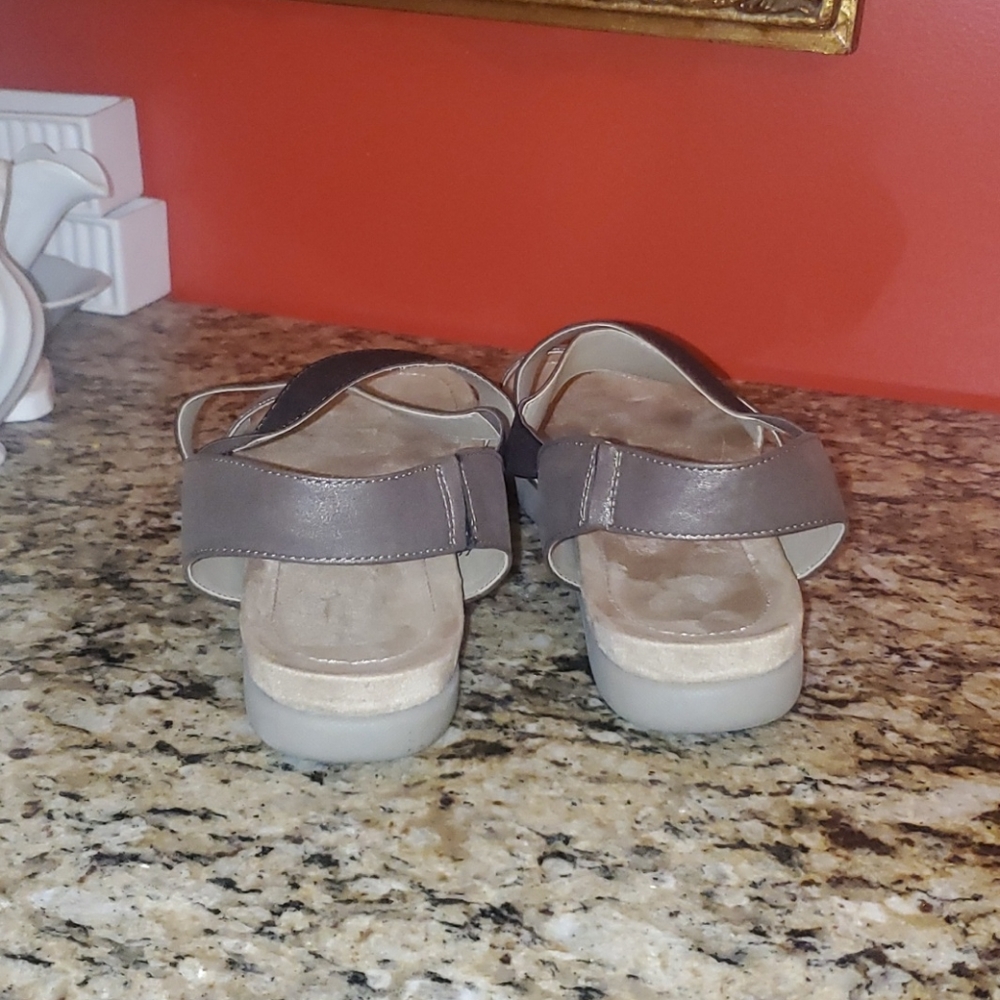 0522 Axxiom Glorify Sandals - Picture 4 of 10